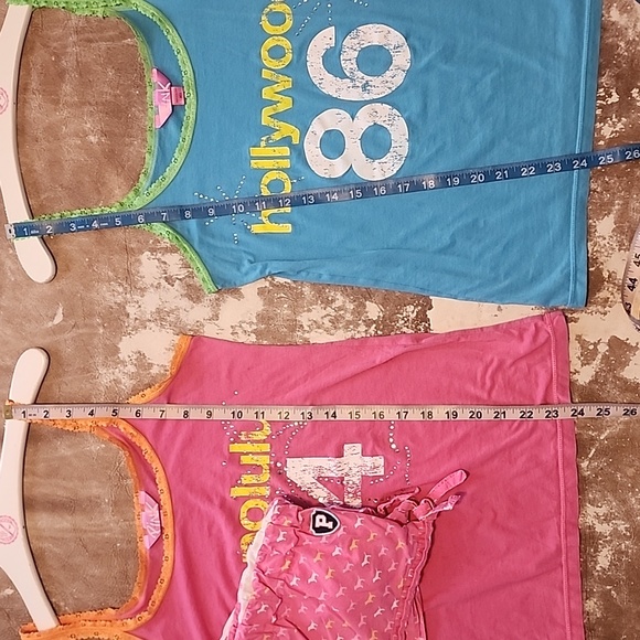 Pink VS Hard To Find Adorable Sets. Sizes: Multiple - Picture 6 of 7